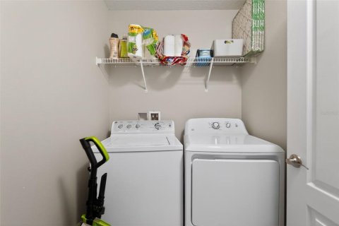 Touwnhouse à louer à Tampa, Floride: 2 chambres, 117.43 m2 № 2148459 - photo 28