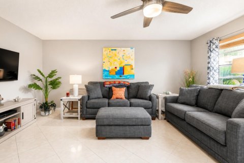 Condo in Delray Beach, Florida, 2 bedrooms № 2177544 - photo 7