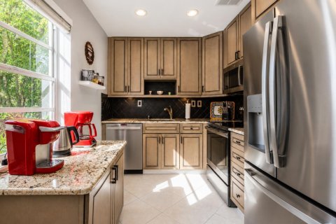 Condo in Delray Beach, Florida, 2 bedrooms № 2177544 - photo 14