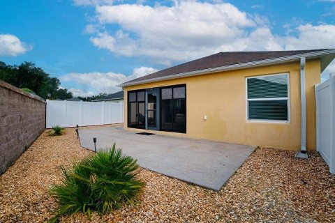 House in The Villages, Florida 3 bedrooms, 133.97 sq.m. № 2350421 - photo 29