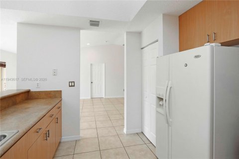 House in Cutler Bay, Florida 3 bedrooms, 154.12 sq.m. № 2004265 - photo 23