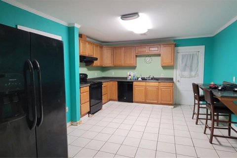 House in Lake Butler, Florida 4 bedrooms, 232.26 sq.m. № 1911410 - photo 5