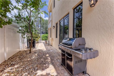 Adosado en venta en Fort Lauderdale, Florida, 4 dormitorios, 277.96 m2 № 2253091 - foto 18