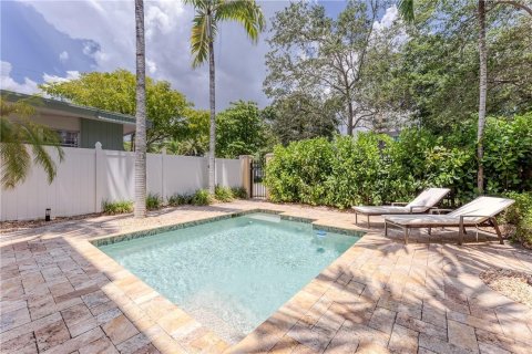 Adosado en venta en Fort Lauderdale, Florida, 4 dormitorios, 277.96 m2 № 2253091 - foto 21