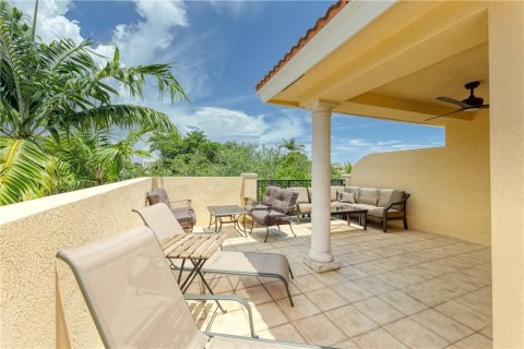 Adosado en venta en Fort Lauderdale, Florida, 4 dormitorios, 277.96 m2 № 2253091 - foto 26