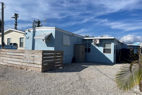 Casa en venta en Key Largo, Florida, 2 dormitorios, 99.22 m2 № 2056841 - foto 2