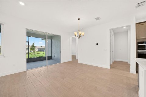 Villa ou maison à vendre à Ocala, Floride: 2 chambres, 187.57 m2 № 2434819 - photo 15