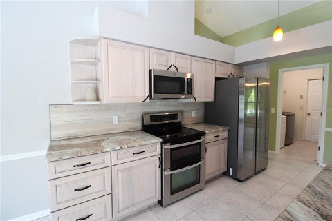 House in Englewood, Florida 3 bedrooms, 143.81 sq.m. № 1882991 - photo 3