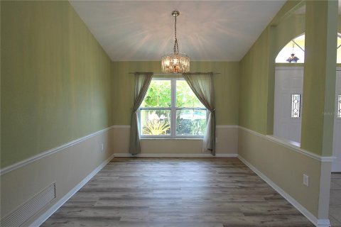 House in Englewood, Florida 3 bedrooms, 143.81 sq.m. № 1882991 - photo 7