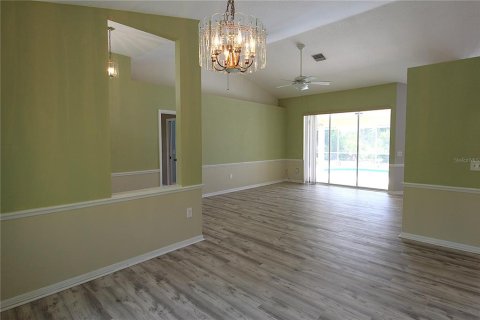 House in Englewood, Florida 3 bedrooms, 143.81 sq.m. № 1882991 - photo 10