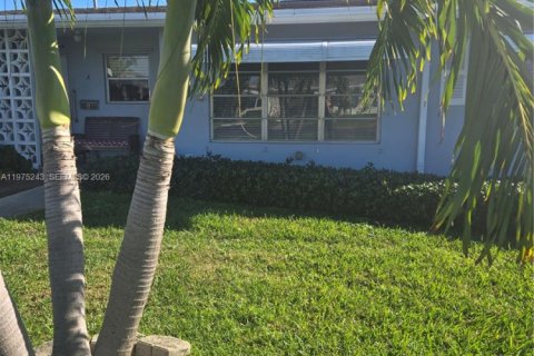 Кондоминиум с 1 спальней в Бойнтон-Бич, Флорида № 2040123