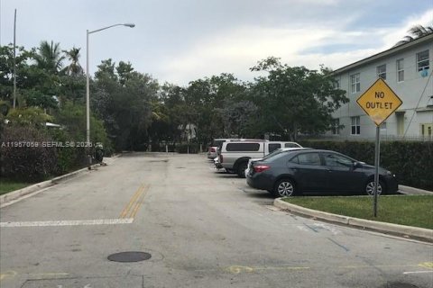 Купить кондоминиум в Майами-Бич, Флорида 2 спальни, 91.97м2, № 2011843 - фото 5