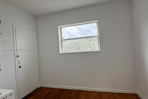 Купить кондоминиум в Майами-Бич, Флорида 2 спальни, 91.97м2, № 2011843 - фото 25