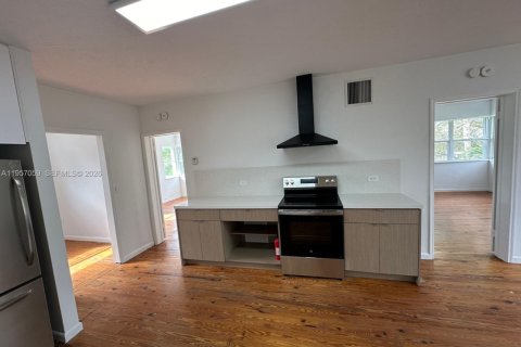 Купить кондоминиум в Майами-Бич, Флорида 2 спальни, 91.97м2, № 2011843 - фото 11