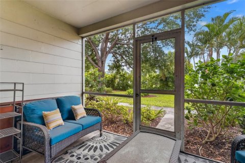 Condo in Sarasota, Florida, 1 bedroom  № 2204185 - photo 18