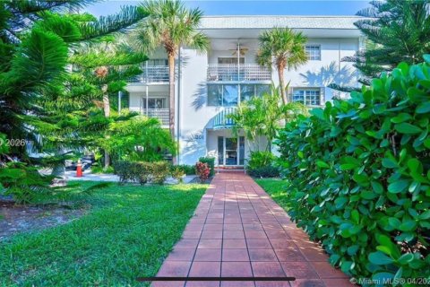 Condo à Key Biscayne, Floride, 2 chambres  № 2431287