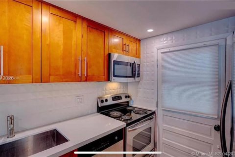 Copropriété à louer à Key Biscayne, Floride: 2 chambres, 103.03 m2 № 2431287 - photo 8