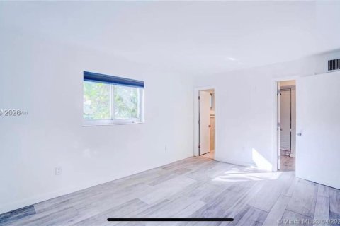 Copropriété à louer à Key Biscayne, Floride: 2 chambres, 103.03 m2 № 2431287 - photo 14