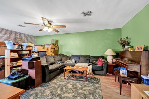 Casa en venta en Orlando, Florida, 3 dormitorios, 254.46 m2 № 2323276 - foto 6