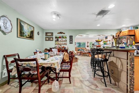 Casa en venta en Orlando, Florida, 3 dormitorios, 254.46 m2 № 2323276 - foto 12