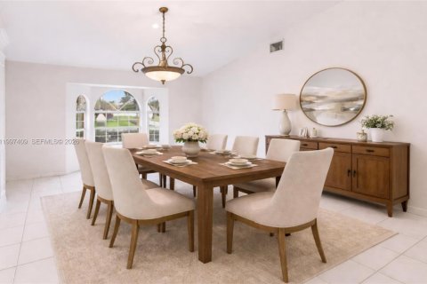 House in Plantation, Florida 4 bedrooms, 272.76 sq.m. № 2071788 - photo 7