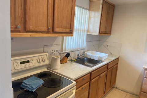 Copropriété à vendre à Palm Springs, Floride: 1 chambre, 73.39 m2 № 2077479 - photo 27