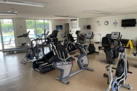 Copropriété à vendre à Palm Springs, Floride: 1 chambre, 73.39 m2 № 2077479 - photo 20
