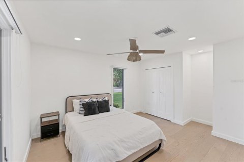 House in Bradenton, Florida 3 bedrooms, 196.95 sq.m. № 1852452 - photo 24