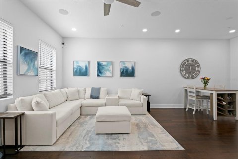 Touwnhouse à vendre à Tampa, Floride: 3 chambres, 172.33 m2 № 2236135 - photo 9