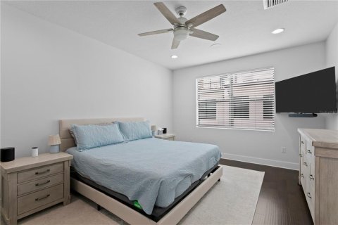 Touwnhouse à vendre à Tampa, Floride: 3 chambres, 172.33 m2 № 2236135 - photo 12