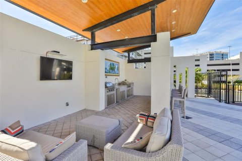Touwnhouse à vendre à Tampa, Floride: 3 chambres, 172.33 m2 № 2236135 - photo 20