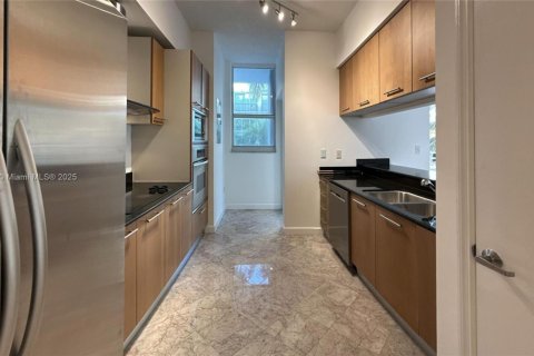 Condo in Miami Beach, Florida, 3 bedrooms  № 1731699 - photo 6