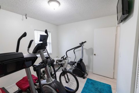 Villa ou maison à vendre à Sunrise, Floride: 3 chambres, 127.93 m2 № 2402053 - photo 19