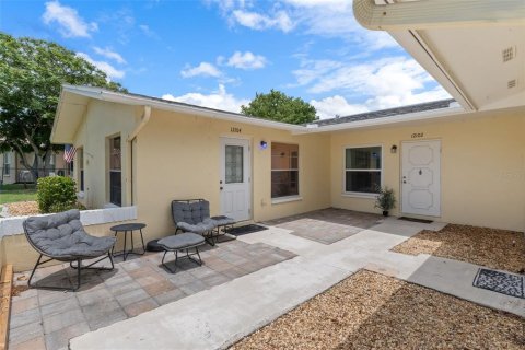 Condo in New Port Richey, Florida, 1 bedroom  № 2091650 - photo 10