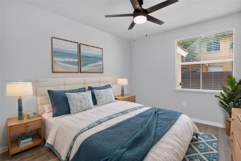 Townhouse in Homestead, Florida 3 bedrooms, 128.02 sq.m. № 2268586 - photo 18