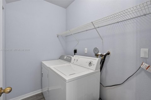 Townhouse in Homestead, Florida 3 bedrooms, 128.02 sq.m. № 2268586 - photo 20