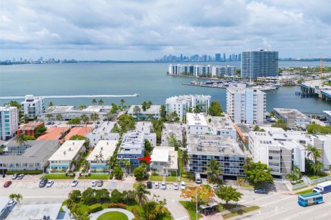 Commercial property in Miami Beach, Florida № 2086418 - photo 3