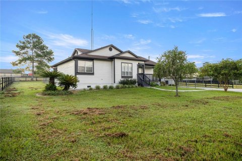 Casa en alquiler en Ocala, Florida, 3 dormitorios, 119.66 m2 № 1910170 - foto 1
