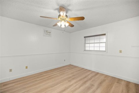 Casa en alquiler en Ocala, Florida, 3 dormitorios, 119.66 m2 № 1910170 - foto 14
