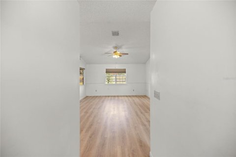 Casa en alquiler en Ocala, Florida, 3 dormitorios, 119.66 m2 № 1910170 - foto 6