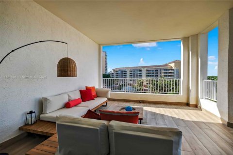 Condo in Key Biscayne, Florida, 2 bedrooms  № 1889082 - photo 17