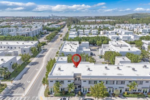 Touwnhouse à vendre à Doral, Floride: 4 chambres, 168.34 m2 № 2385244 - photo 16