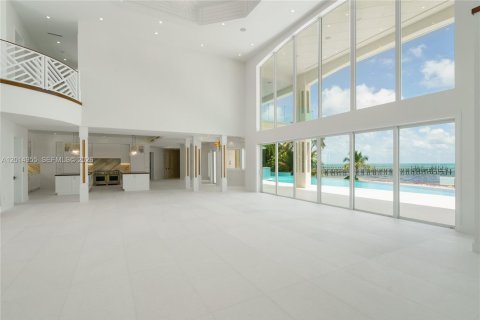 Casa en venta en Tavernier, Florida, 5 dormitorios, 761.8 m2 № 2171306 - foto 5