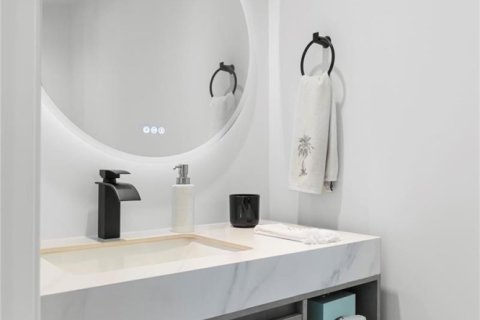 Купить кондоминиум в Холливуд, Флорида 3 комнаты, 257.99м2, № 2190691 - фото 21