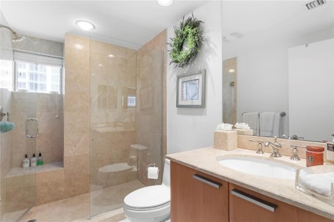 Купить кондоминиум в Холливуд, Флорида 3 комнаты, 257.99м2, № 2190691 - фото 27