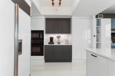 Купить кондоминиум в Холливуд, Флорида 3 комнаты, 257.99м2, № 2190691 - фото 18