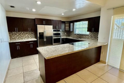 Villa ou maison à vendre à Homestead, Floride: 3 chambres, 150.87 m2 № 2295960 - photo 6