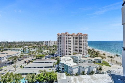 Condo in Lauderdale-by-the-Sea, Florida, 2 bedrooms  № 2067442 - photo 16