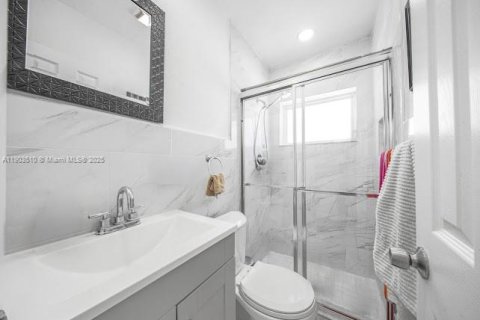 Villa ou maison à vendre à Miami Gardens, Floride: 4 chambres, 111.48 m2 № 1954420 - photo 16