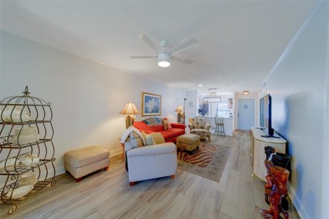 Condominio en alquiler en Seminole, Florida, 2 dormitorios, 80.36 m2 № 2106310 - foto 10